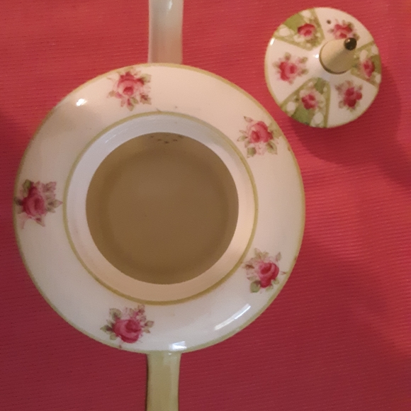 Vintage Tea Pot - Picture 4 of 7